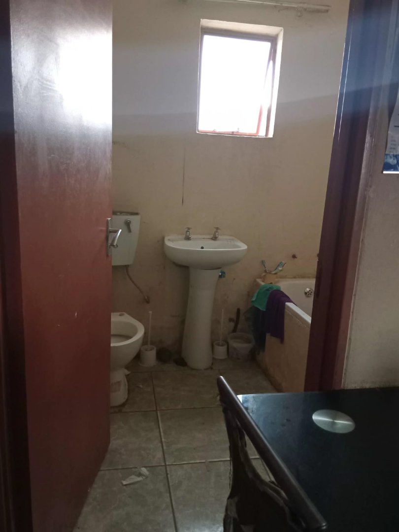 2 Bedroom Property for Sale in Hillside View Free State